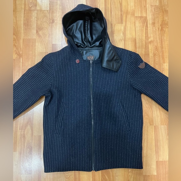 Boys Reversible Coat🎈🎈🎈 - Picture 12 of 13